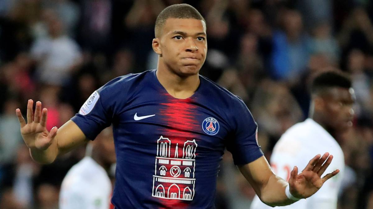 Mbappe set to sign pre-contract with Real Madrid