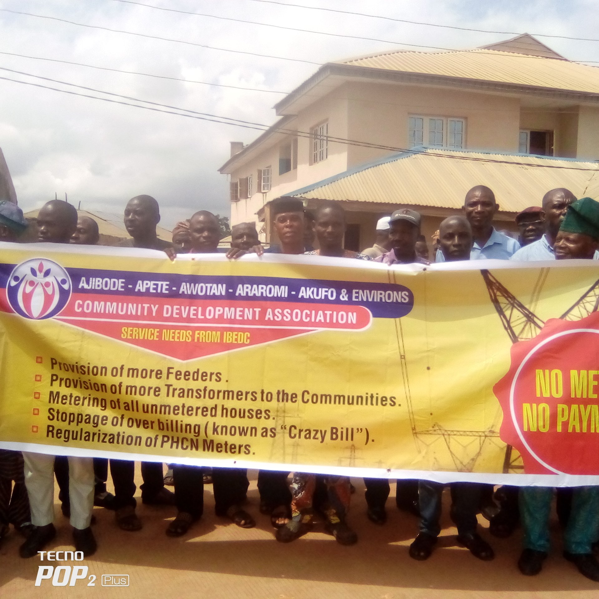 Ibadan residents storm major streets, launch 'no meter, no payment' campaign [PHOTOS]