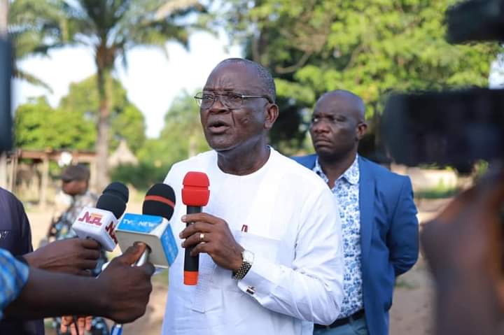Drama as Ortom busts illegal revenue checkpoint in Benue, arrests operators [PHOTOS]