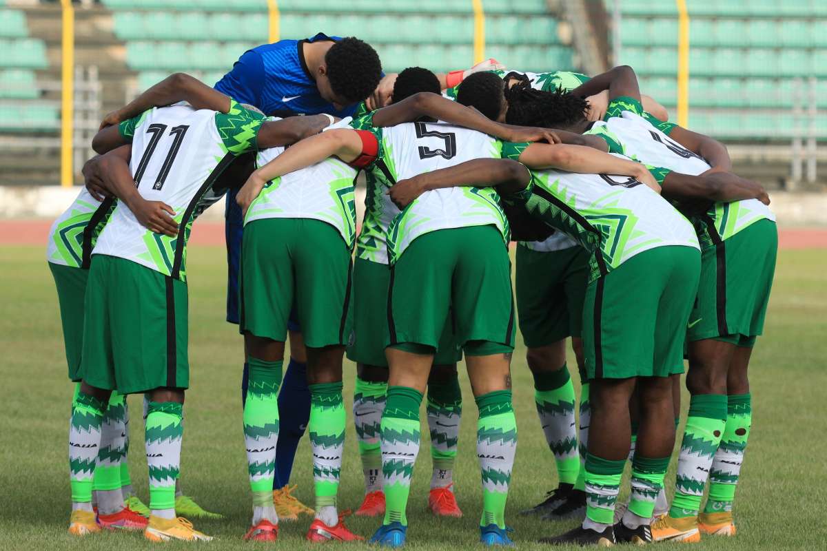 Nigeria remain top of Group C despite defeat to Central African Republic