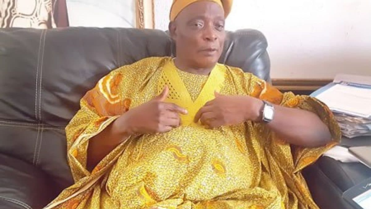 Ex-Oyo governor, Ladoja loses special assistant on traditional matters, Ladoja