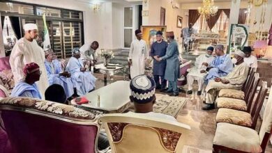 2023: Tinubu in meeting with APC Governors as Osinbajo declares for presidency