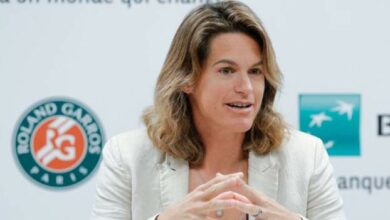 French Open: Amelie Mauresmo apologises for 'out of context' comments