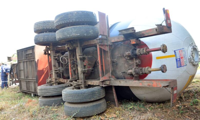 Ekiti State govt orders removal, seizure of abandoned gas tanker at accident scene
