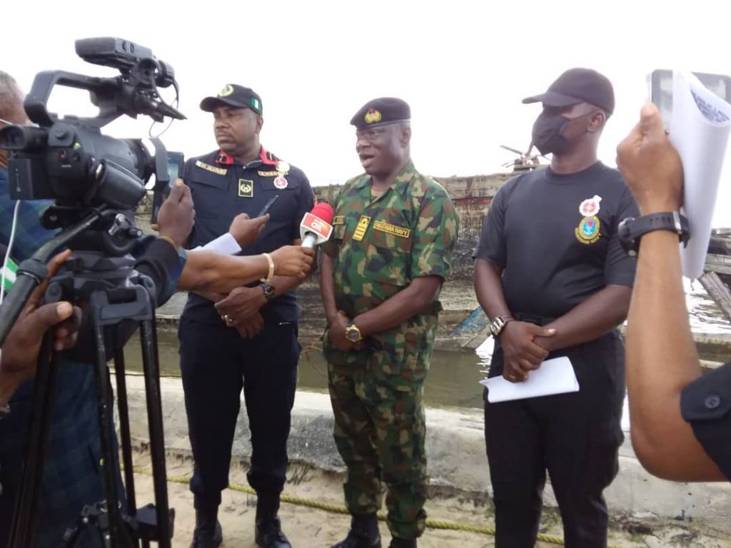 Navy arrests 35 suspected oil thieves in Akwa Ibom, seize 408 drums of illegal AGO